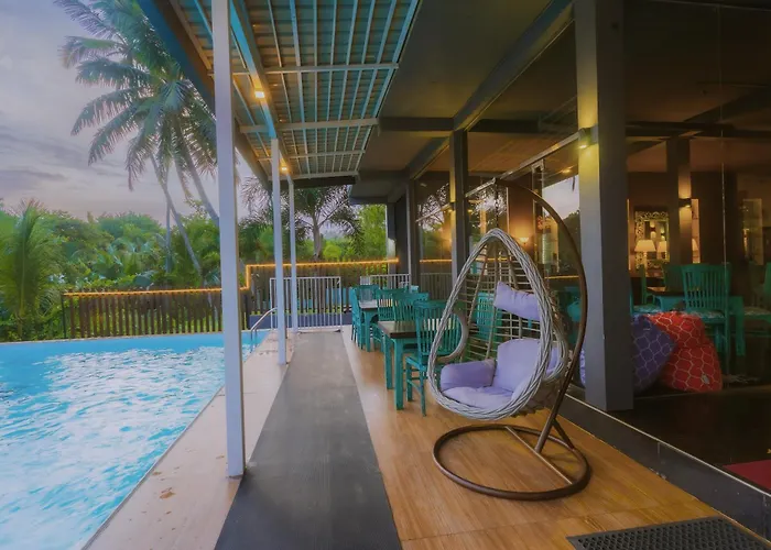 Beachmirissa Hotel